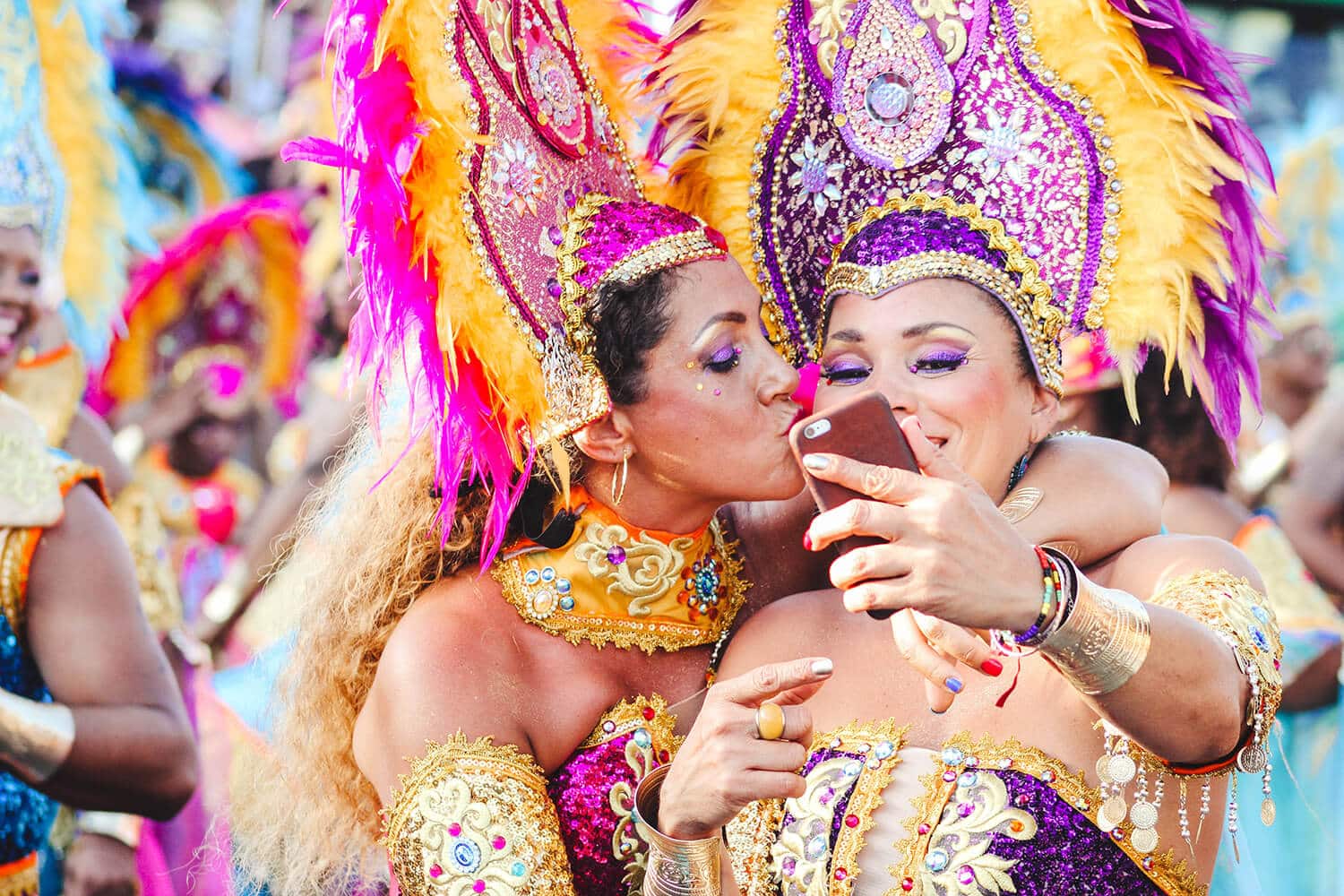 saint-lucia-carnival-saint-lucia-tourism-authority